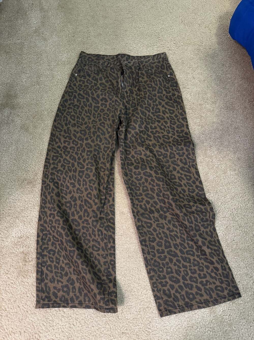 Leopard Print Wide Leg Jeans - Picture 2 of 2